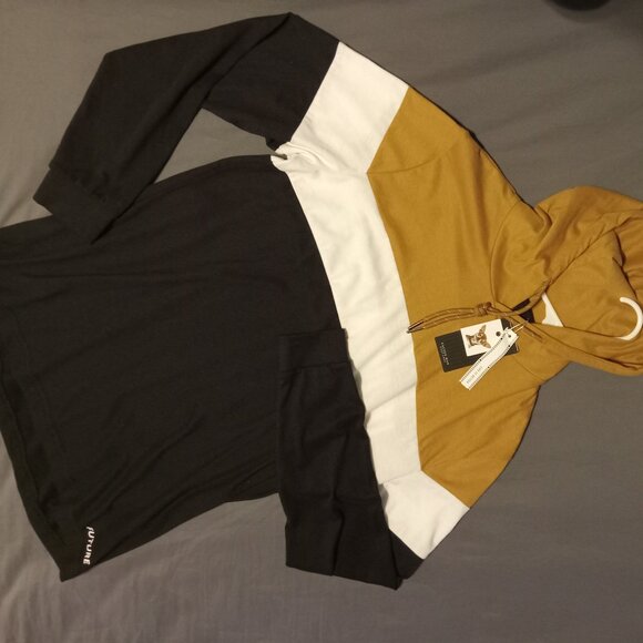 Chihuahua  Colorblock, Lightweight Hoodie | Cactus Man, Ricky Singh - Picture 1 of 8